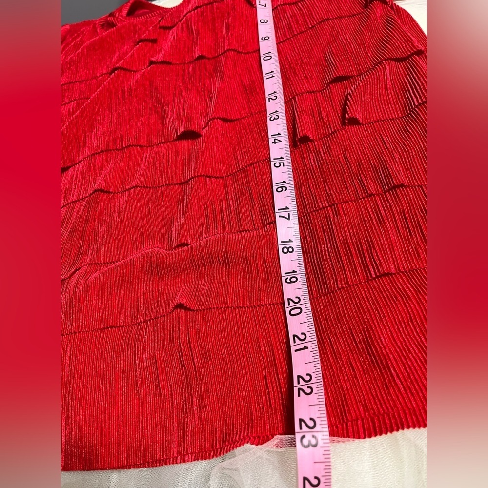 Alfred Dunner red tiered short sleeve top size petite medium  - Picture 5 of 6